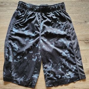 Boys Youth Medium Black and Gray Nike Athletic Shorts